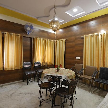 Basil Inn Home Stay Walking Distance From Taj Mahal Agra Агра Екстериор снимка