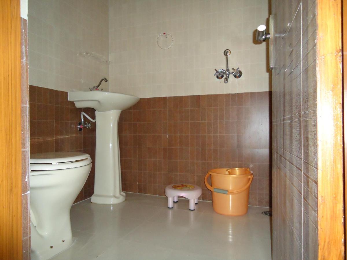 Basil Inn Home Stay Walking Distance From Taj Mahal Agra Агра Екстериор снимка