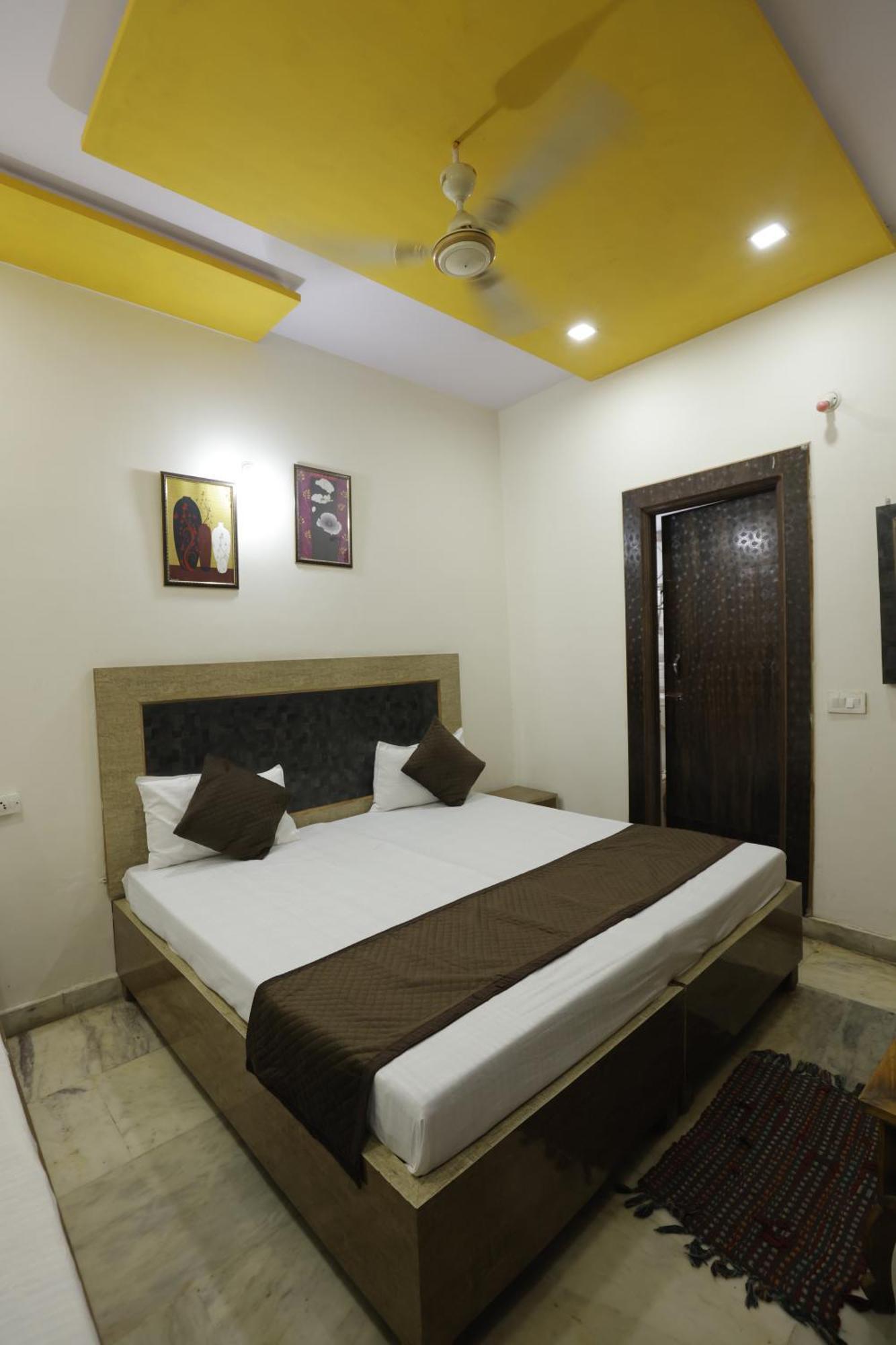 Basil Inn Home Stay Walking Distance From Taj Mahal Agra Агра Екстериор снимка